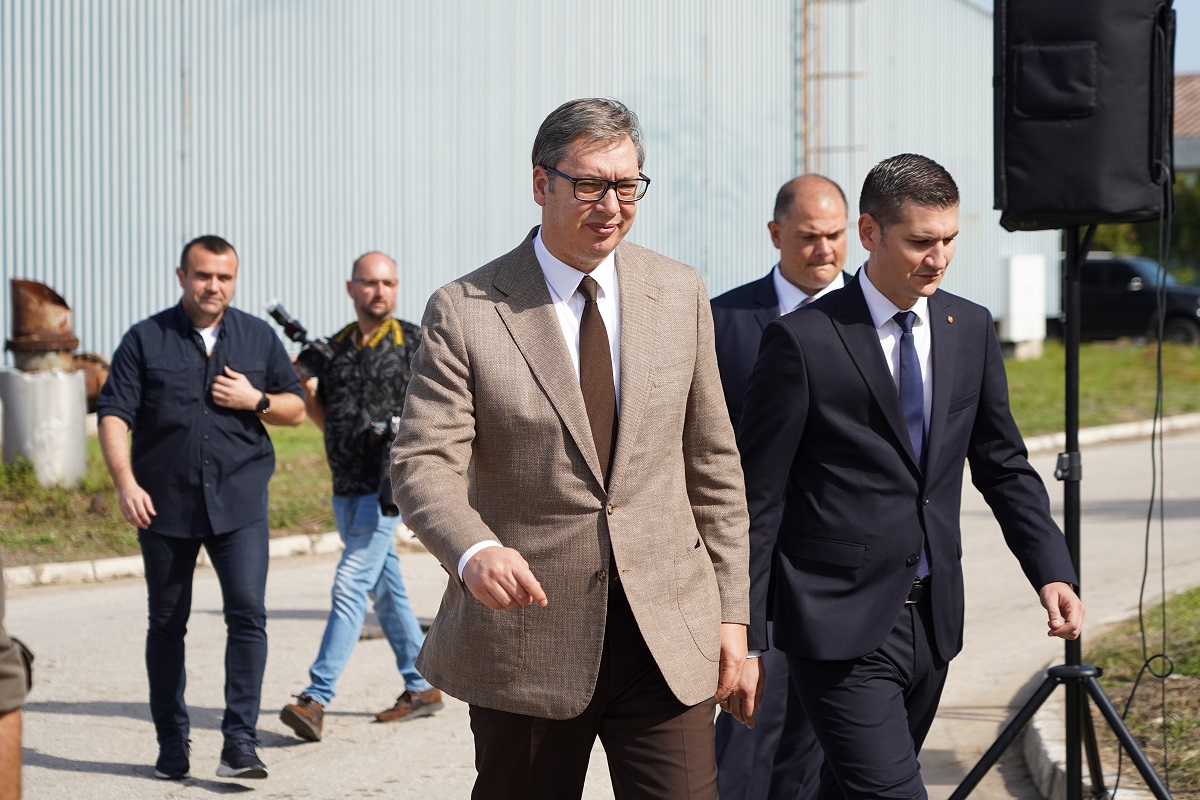 Predsednik Vučić se obratio građanima u Požarevcu: "Borićemo se da zima bude što lakša za građane