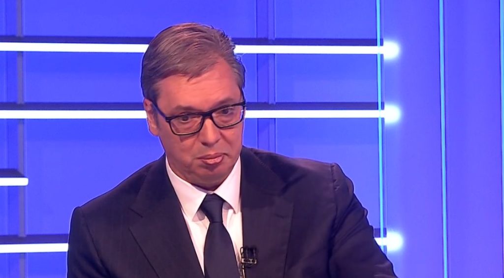 VAŽNE VESTI ZA VOJNIKE Predsednik Srbije Aleksandar Vučić najavio je povećanje plata vojnim licima od čak 25 odsto!