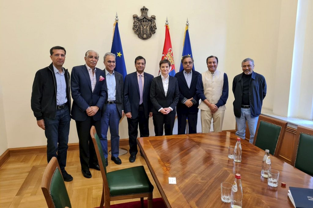 Sastanak premijerke Brnabić sa Ašišom Davanom i grupom indijskih privrednika: Srbija je zainteresovana za produbljivanje saradnje sa Indijom!