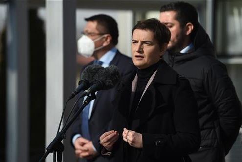 ANA BRNABIĆ: Trenutno se gradi 12 autoputeva i brzih saobraćajnica u vrednosti od 3