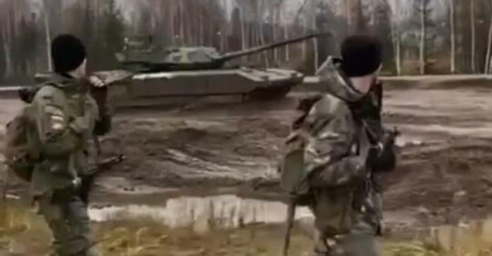 ARMATA IDE U UKRAJINU?! Sve više informacija ukazuje da Rusija šalje na front najnoviji tenk u borbu!