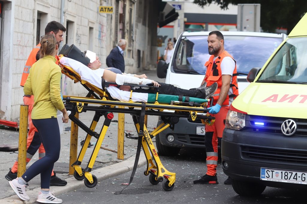 Dve osobe teško su povređene u snažnoj eksploziji plinske boce u centru Splita! (FOTO)