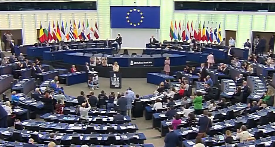 Ukrajinski narod dobio je nagradu Saharov Evropskog parlamenta!