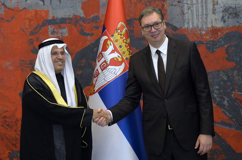 Novoimenovani ambasador Kuvajta Faiz Medžbel el Muteiri doneo je akreditivna pisma predsedniku Srbije Aleksandru Vučiću!