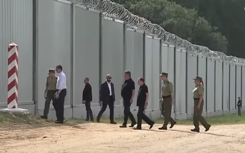 ﻿Savetnik Zelenskog otkriva: Ukrajina gradi armirani betonski zid na granici s Belorusijom