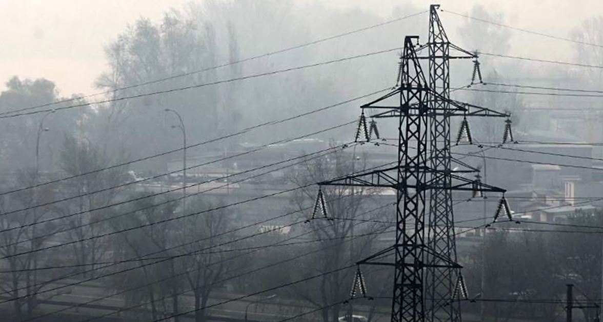 MOLDAVIJA PONOVO IMA STRUJU? Ukrajinski inženjeri rade na popravci električne mreže nakon snažnog napada!