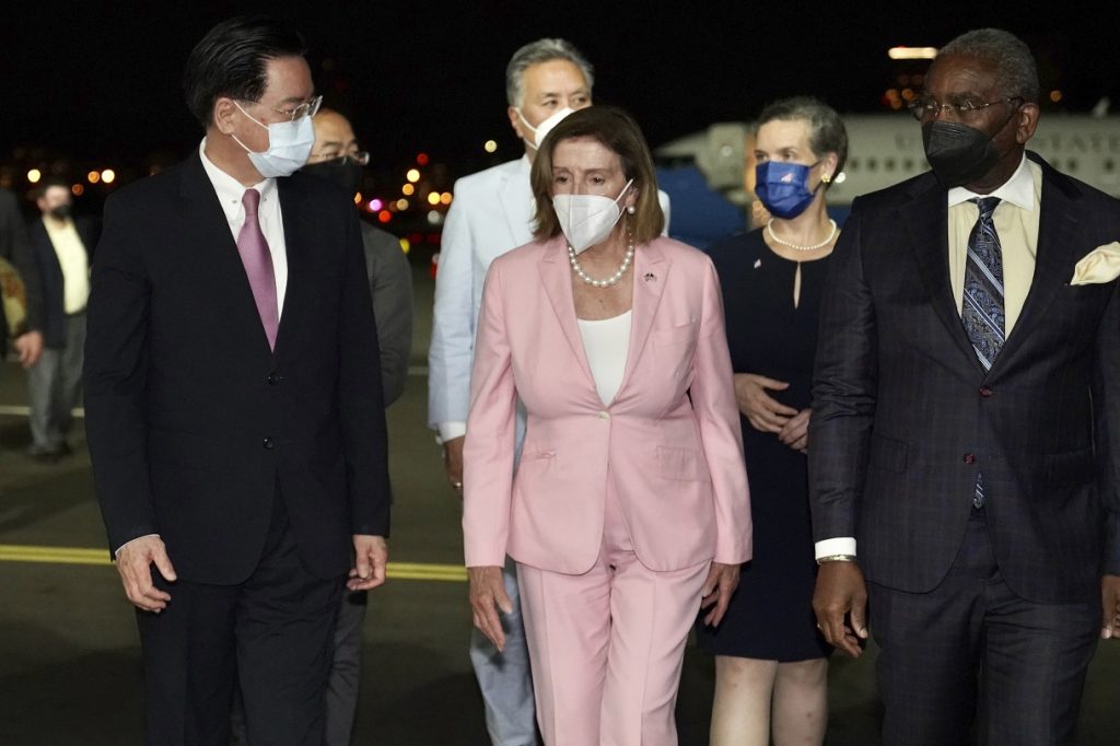 Nensi Pelosi nakon sporne posete: „Ne možemo da dozvolimo kineskoj vladi da izoluje Tajvan“