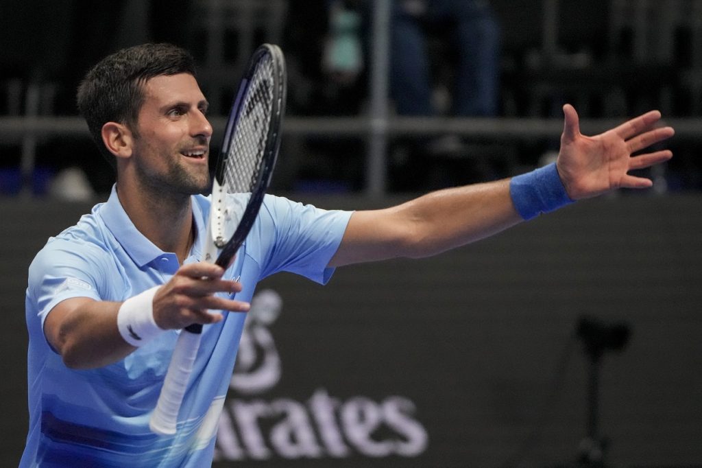 Naš najbolji teniser Novak Ðoković plasirao se u polufinale ATP turnira u Tel Avivu pobedom nad Kanađaninom Vašekom Pospišilom 7:6 (7:5), 6:3!