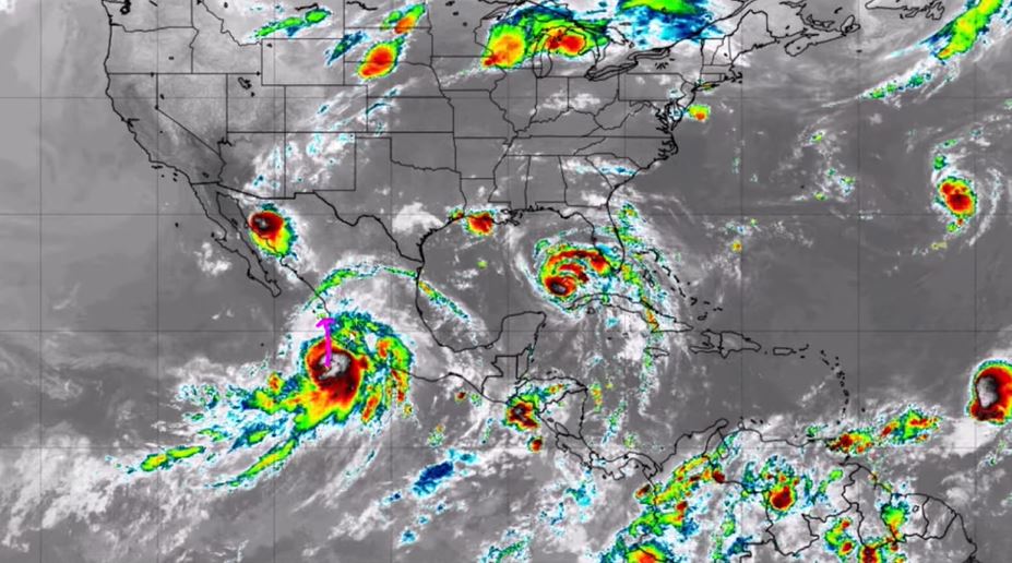 MEKSIKO STRAHUJE OD NORE: Tropska oluja sve bliža!