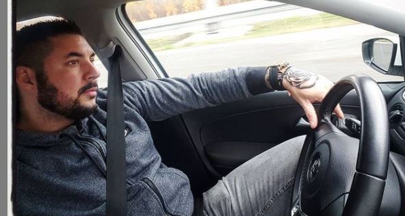ON SE NE RAZDVAJA OD VERENICE: Bivši učesnik cveta u ljubavi! (FOTO)