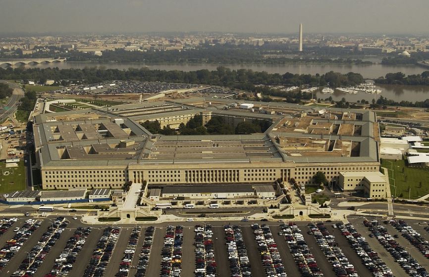 NEĆE OSTATI ZAPEČAĆENO: Pentagon istražuje curenje informacija iz SAD i NATO!