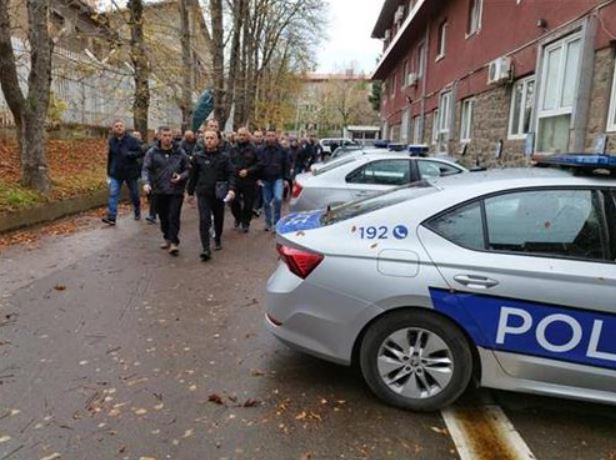 NESREĆA NA KOSOVU: Šest osoba povređeno u udesu!