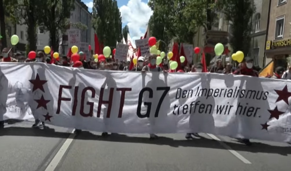 PROTESTI U NEMAČKOJ Demonstranti izašli na ulice Minhena uoči samita G7!