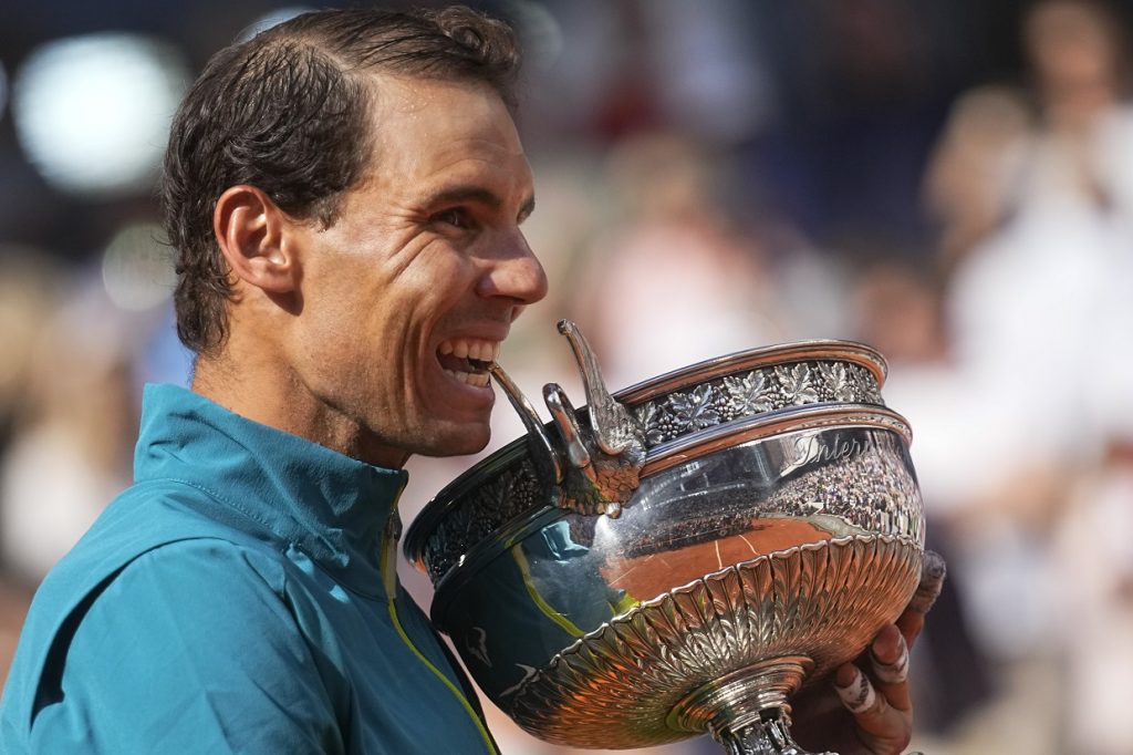 NIJE OČEKIVAO TROFEJ U PARIZU Španski teniser Rafael Nadal otkrio da nikada nije verovao da će ponovo osvojiti Rolan Garos!