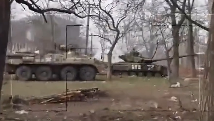 VAZDUŠNA OPASNOST ŠIROM UKRAJINE: Uništeni makedonski i slovenački tenkovi