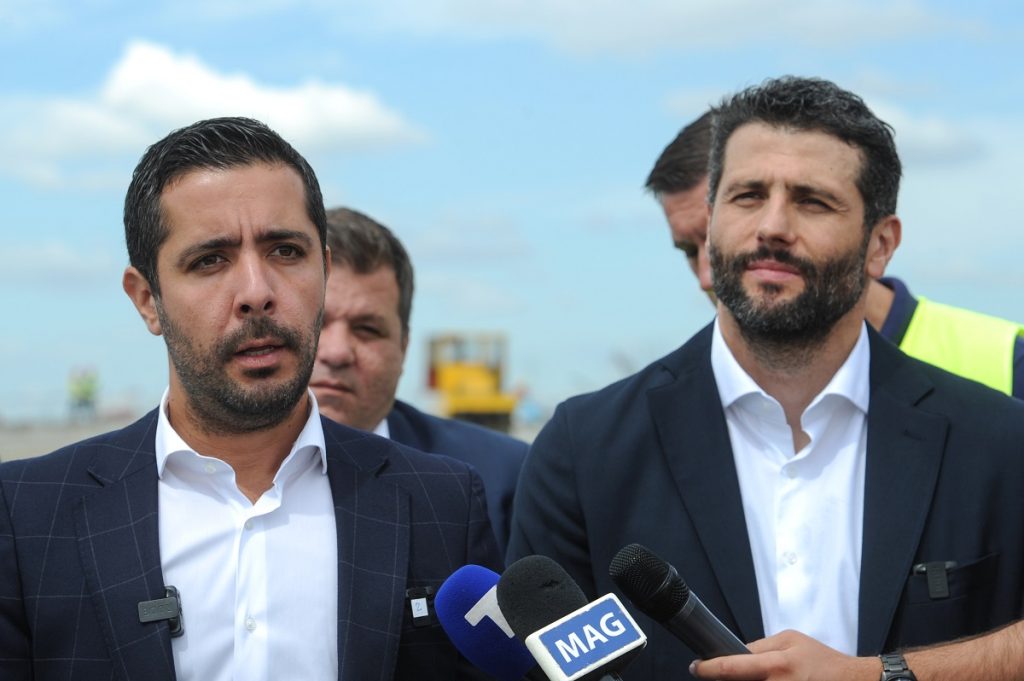 ŠAPIĆ I MOMIROVIĆ OBIŠLI RADOVE: Deonica auto-puta Novi Beograd-Surčin može biti gotova do marta naredne godine (FOTO)
