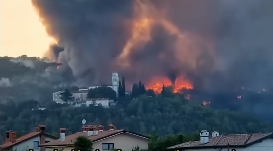 SLOVENCI EVAKUIŠU GRAĐANE Zbog požara koji je izbio do sada je evakuisano ukupno 500 ljudi!