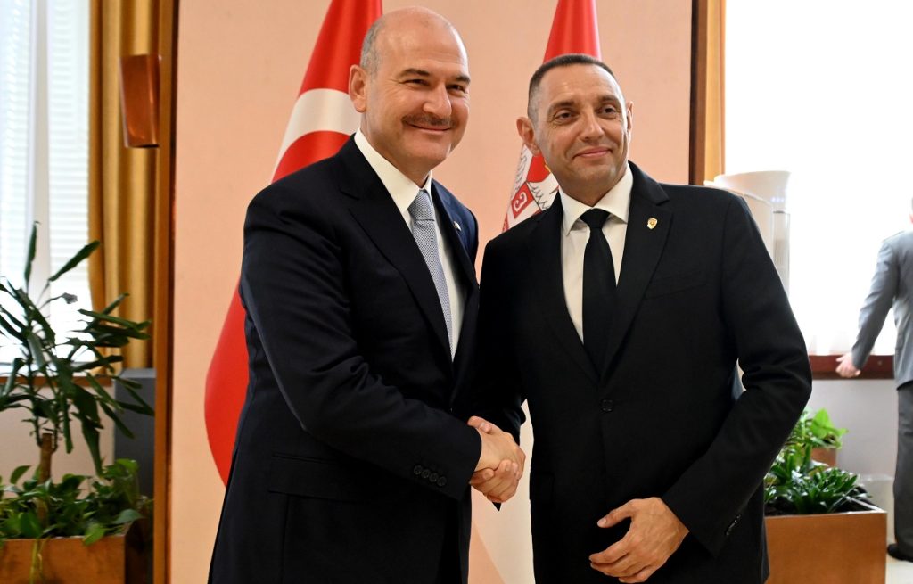 VULIN SA TURSKIM KOLEGOM: Ministri razgovarali o saradnji policije dveju država (VIDEO)