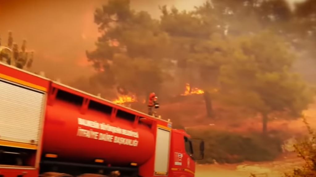GORI TURSKA: Izbio požar u blizini turističkog grada Datča na jugozapadu zemlje