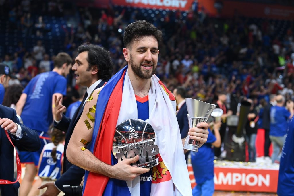 Efes odbranio titulu šampiona Evrope, Vasa Micić ponovo MVP Fajnal-fora Evrolige! (VIDEO)