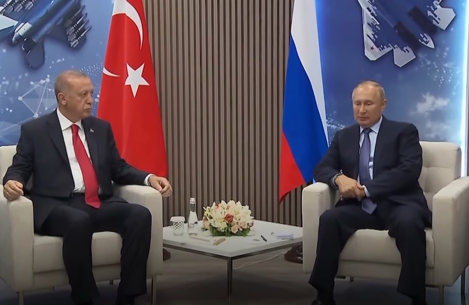 TURCI OTKRIVAJU Predsednik Erdogan i njegov ruski kolega Vladimir Putin ponovo za istim stolom!