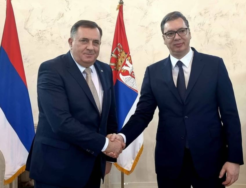 Predsednik Srbije Aleksandar Vučić čestitao je izbornu pobedu novom predsedniku Republike Srpske Miloradu Dodiku: „Uvek možete da računate na iskreno prijateljstvo Srbije!“