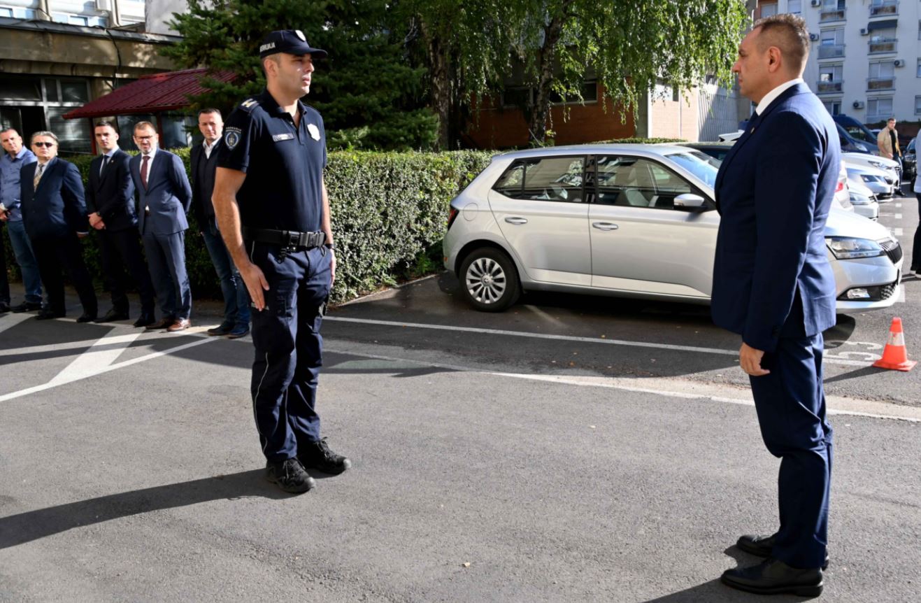 Ministar Vulin na sastanku u Policijskoj upravi Novi Sad