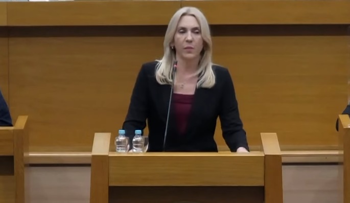 Predsednica Republike Srpske Željka Cvijanović poručuje: „Vreme je da i Srpska pokaže zube!“
