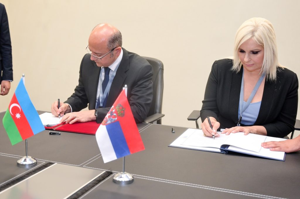POTPISAN SPORAZUM SRBIJE I AZERBEJDŽANA Ministarka Mihajlović poručila: To je samo prvi korak za sve buduće sporazume i ugovore!