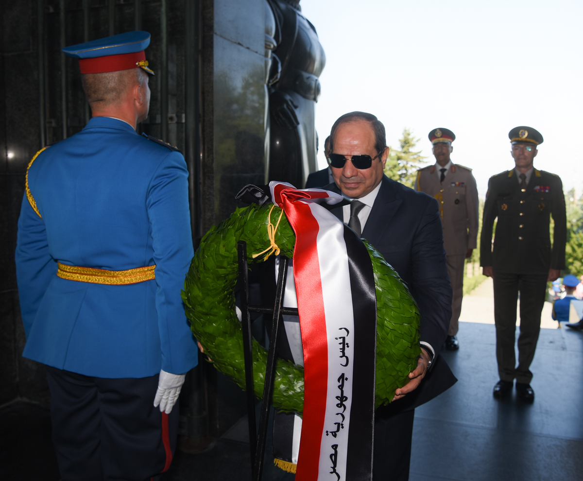 Predsednik Egipta položio venac na Spomenik Neznanom junaku (FOTO)