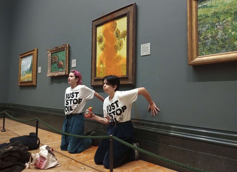 SUPOM NA GOGENA: Aktivistkinja izazvala incident u pariskom muzeju Orsej