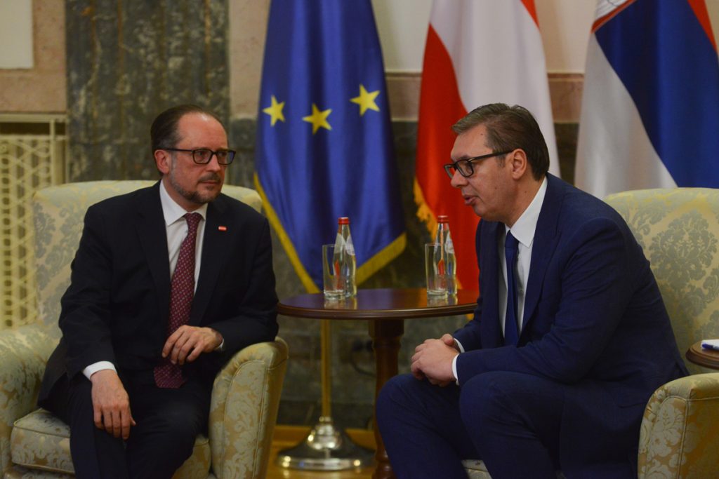 VUČIĆ SA ŠALENBERGOM: Srbija ceni podršku Austrije (FOTO)