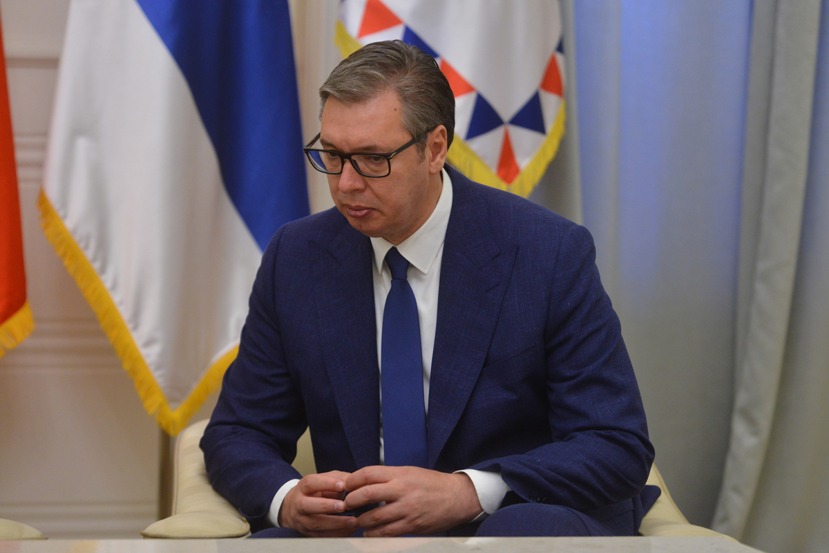 BURNI DANI PRED NAMA: Predsednik Vučić OTKAZAO sve posete inostranstvu zbog situacije na KiM