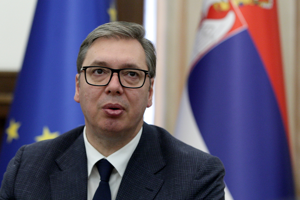 ZAVRŠENE DANAŠNJE KONSULTACIJE NA ANDRIĆEVOM VENCU! Oglasio se predsednik Vučić! (FOTO)