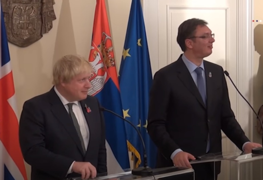ZAKASNELA REAKCIJA: Džonson uputio čestitke Vučiću za novi predsednički mandat