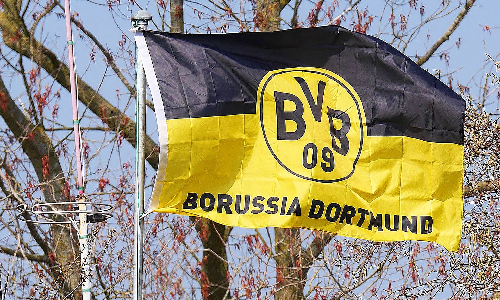 Dortmund "krade" velikog talenta Mančester Sitiju