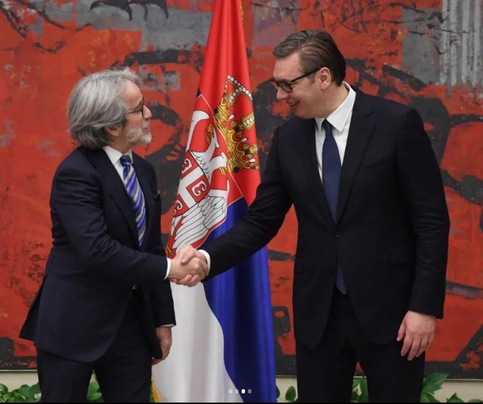 Vučić primio akreditivna pisma ambasadora Brazila (FOTO)