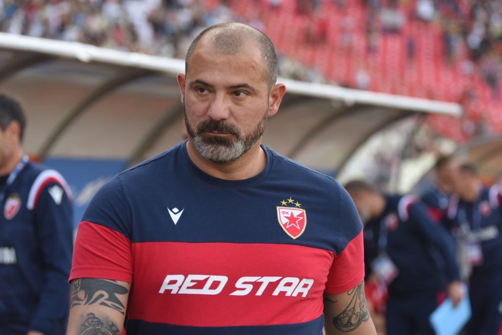 VREME JE ZA SLAVLJE I ODMOR Trener fudbalera Crvene zvezde Dejan Stanković rekao je da utakmica sa Partizanom na momente nije bila lepa, ali da se igrala za trofej!