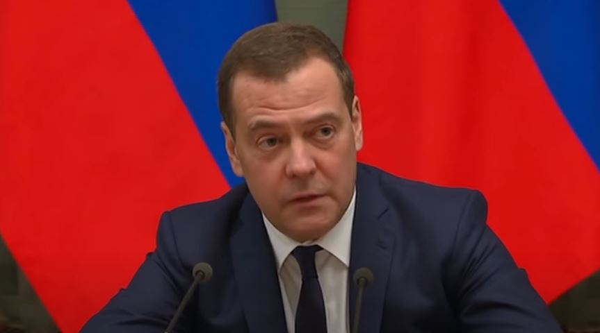 "KIJEV JE GLAVNI GRAD DREVNE RUSIJE" Medvedev vlast u Ukrajini nazvao bubašvabama!