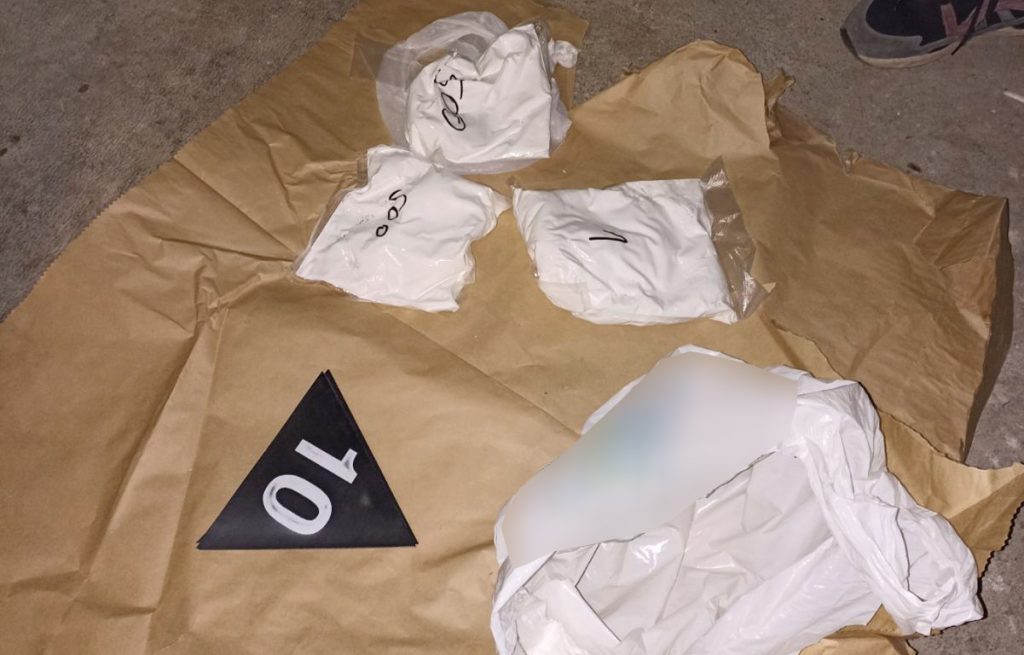 HAPŠENJE U BEOGRADU: Policija u vozilu pronašla 1.5 kilograma heroina