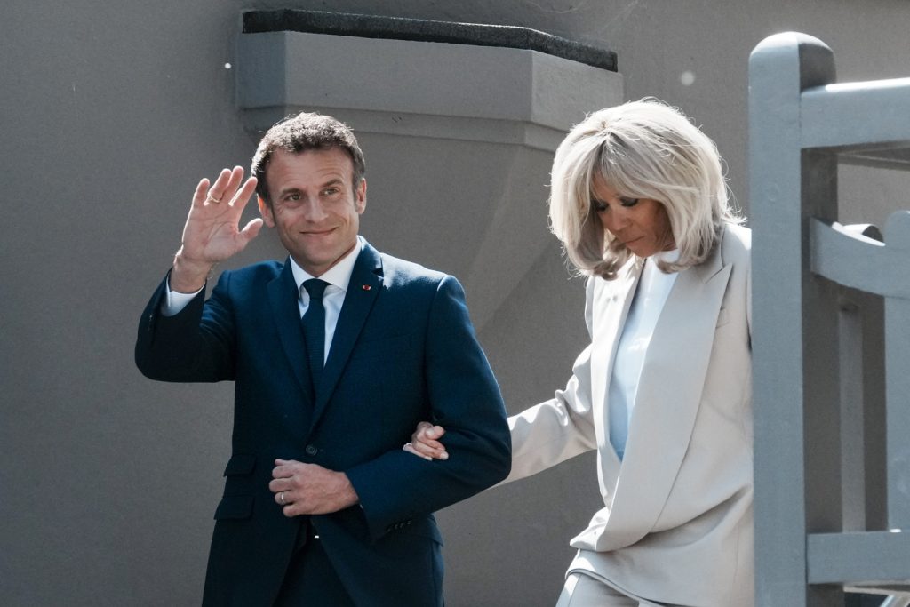 MAKRON JE TEK PRED IZAZOVOM Stranci francuskog predsednika predviđaju loše rezultate na parlamentarnim izborima!