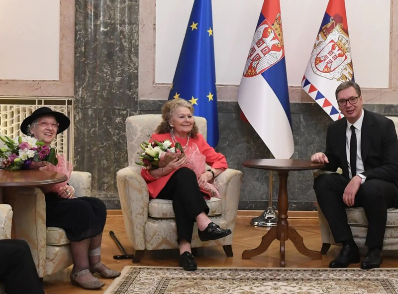 "JEVREJI I SRBI ZAUVEK PRIJATELJI!"  Predsednik Vučić sa Ester Bajer i Bredom Kalef: Bila mi je velika čast da ugostim dve heroine