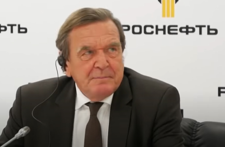 POVLAČENJE ZBOG SANKCIJA: Šreder podneo ostavku u Rosnjeftu