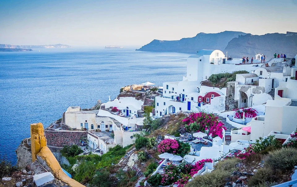 PLANIRATE LETOVANJE U GRČKOJ? Detaljan spisak cena hrane, pića i plaža!