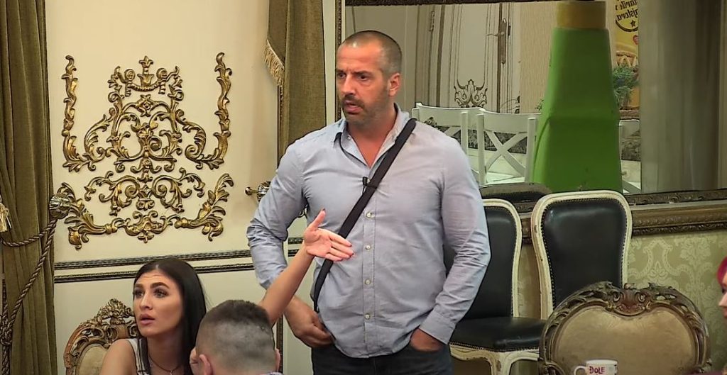 NA RATNOJ NOZI! Ivan zamerio Igoru vređanje devojke, uključila se Izabala, a onda NASTAO HAOS! (VIDEO)