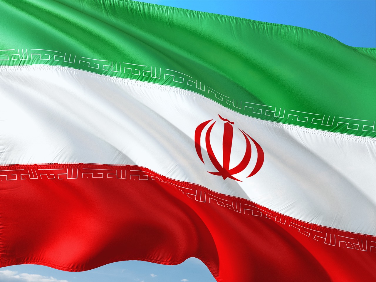 DEMONSTRANT OSUĐEN NA SMRT: Iranski sud izrekao smrtnu presudu zbog paljenja zgrade vlade!