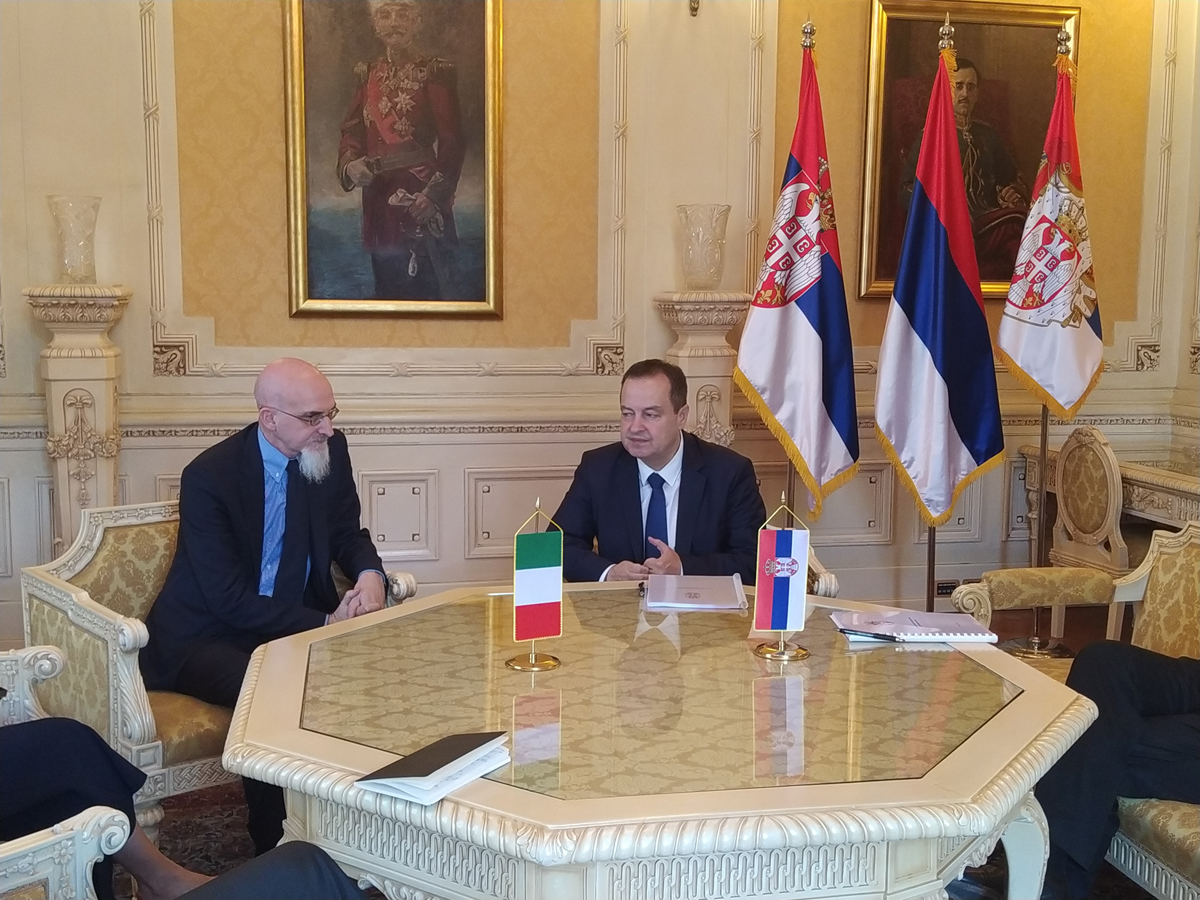 SRBIJU I ITALIJU VEZUJE ISKRENO PRIJATELJSTVO! Dačić primio novoimenovanog ambasadora Italije