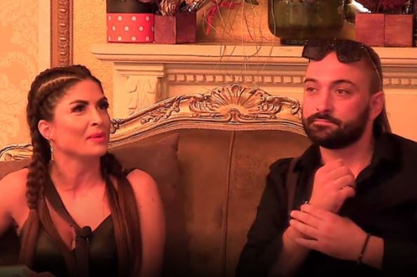 LUDE KARAOKE! Jelena ocenila pevačke mogućnosti, pa spomenula Ivanovu bivšu!  (GALERIJA)