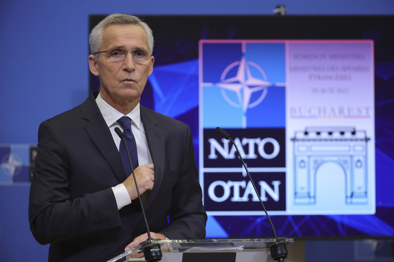 STOLTENBERG ODLUČNO: NATO neće odstupiti od pomoći Ukrajini!