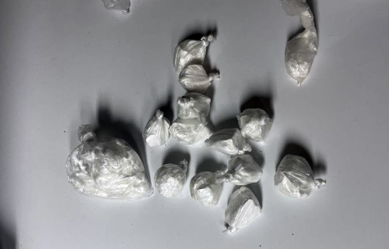 BMW STIGAO NA CRNOGORSKU GRANICU: Pronađena veća količina kokaina